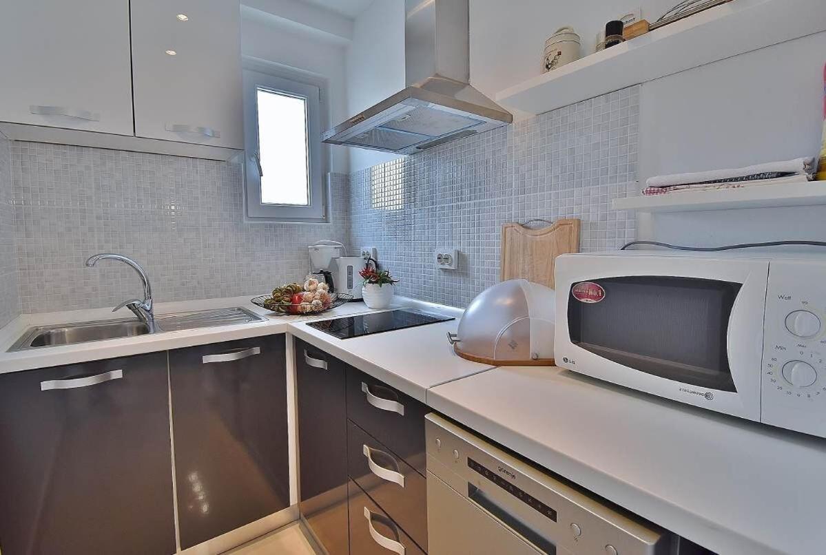 Apartments Ruzica Banjol Ngoại thất bức ảnh